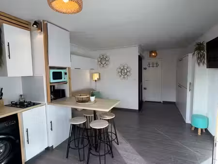 studio meublé a louer à l’année secteur mole