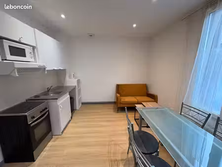 t2 meublé 24m²