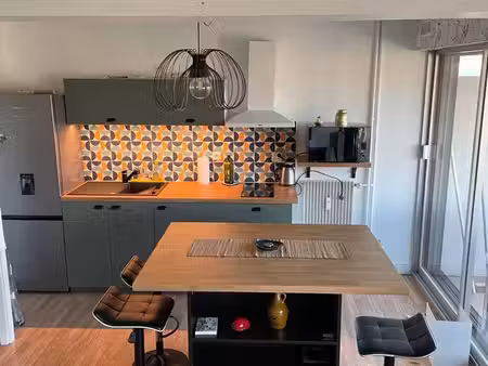 studio meublé de 39 m² – 22 rue du clos-notre-dame