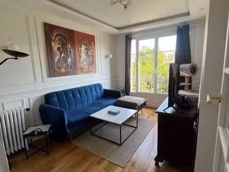 bel appartement rénové agréable et fonctionnel