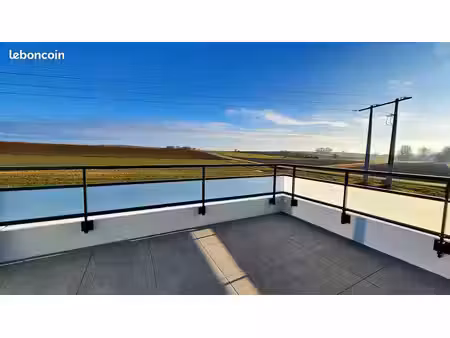 location appartement très récent (2025) + carport