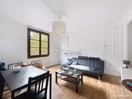 appartement 1 pièce 27 m²