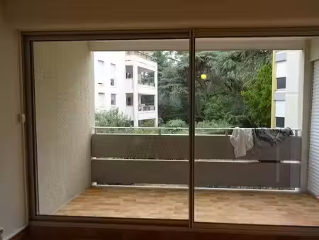 f2 1ᵉʳ étage 45m² avec balcon 6m²