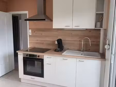 apparemment 3 pièces avec balcons