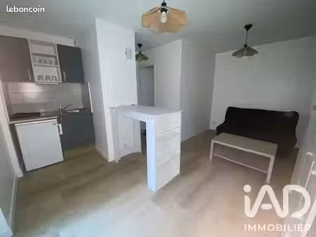 studio 1 pièce 20 m²