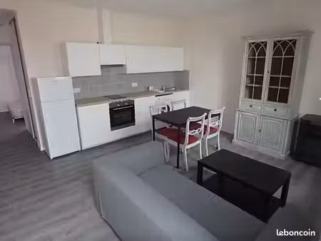 appartement t2 38 m2
