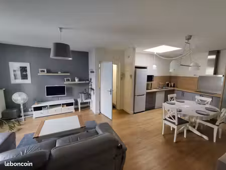 à louer – appartement 2 pièces meublé avec balcon – 41 m² – thionville (57100)