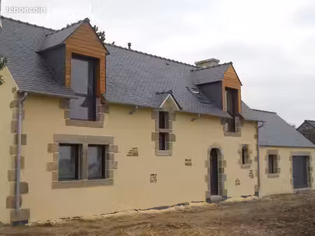 maison à 1 5 kms du port de l'aber-wrach