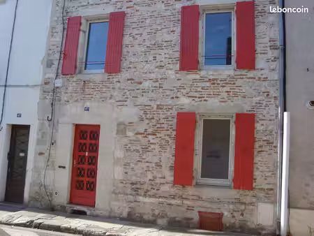 maison de ville rénovée 2ch