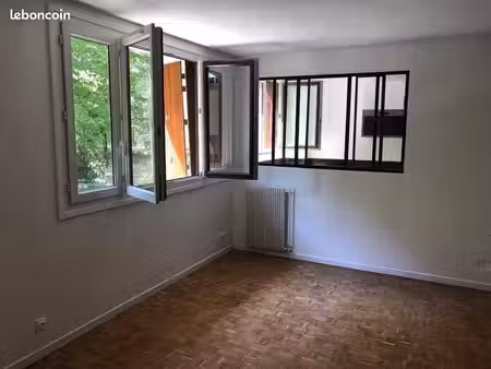 appartement 2 pièces entièrement rénové
