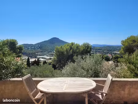 appartement 60m2 climatisé très belle vue en rez-de-jardin de villa - bail à partir du 15 