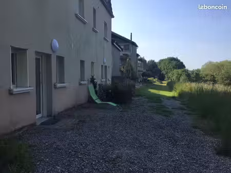 f2 40m2 rez de jardin