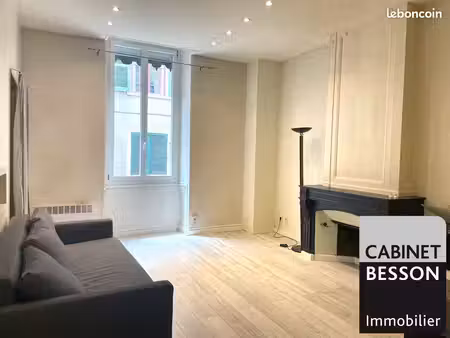 studio 1 pièce 34 m²