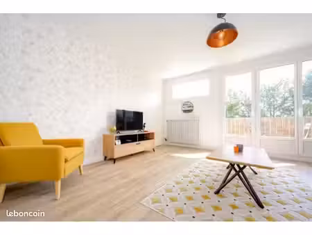 appartement rénové proche gare