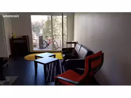 appartement clair et calme en colocation