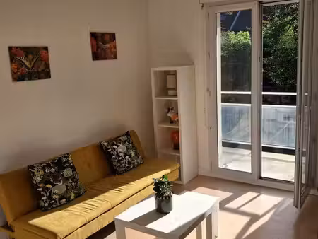 t2 meublé de 37 m² à louer à la riche
