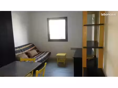 studio 18 m² - cens - petit port
