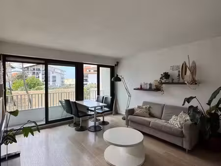 appartement t2 47m2