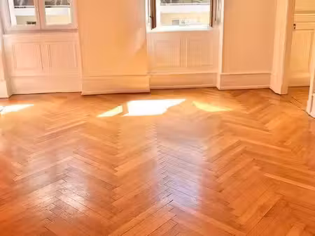 beau 3 pièces de 83m3 - 3 chambres
