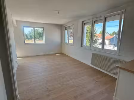 maison a louer maizieres la grande paroisse