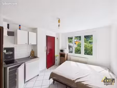 studio 1 pièce 15 m²