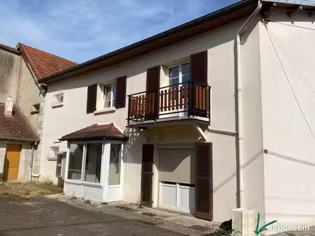 appartement 95 m² avrigney