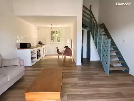 location années scolaires appartement f2 meublé type duplex