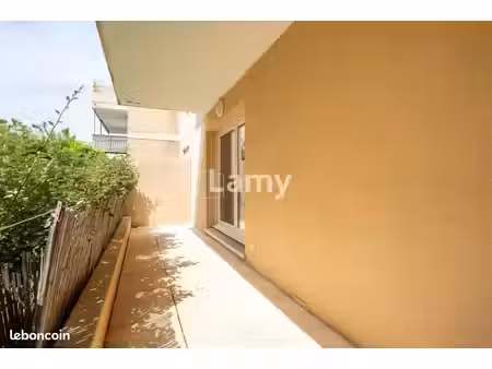 appartement 1 pièce 28 m²