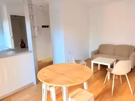 location meublée appartement 2 pièces 36.35 m² à toulouse (31000)  730 €