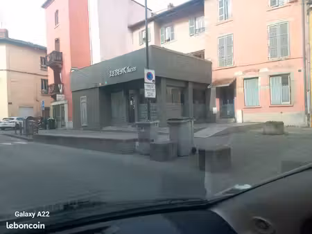 local commercial