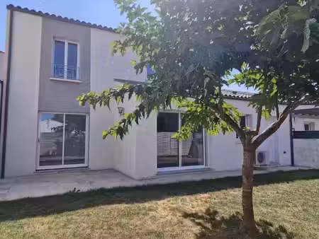 location maison 5 pièces 113.1 m² à sainte-soulle (17220)  1 190 €