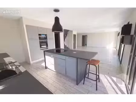 maison 4 pièces 91 m²