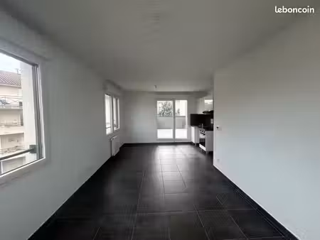 appartement 3 pièces - lyon 8e