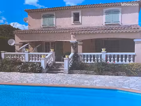 maison t4 de 139m2 terrain 858m2