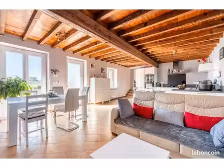 maison 5 pièces 95 m²
