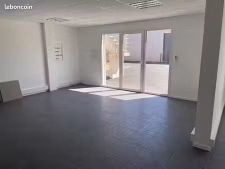 location bureaux 160m2 - septemes 13240