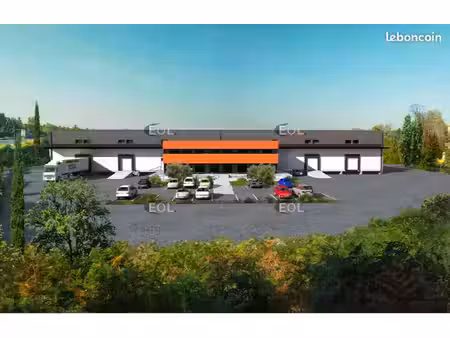 local industriel 2 800 m²