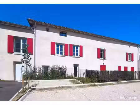 maison de ville t4 avec terrasse et stationnement