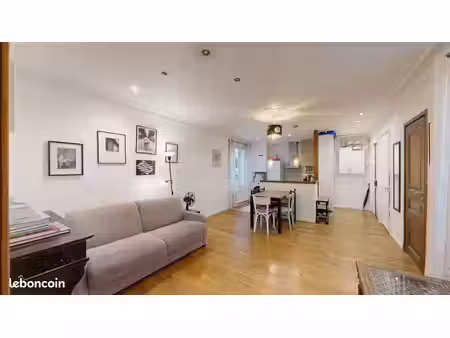 vente appartement - paris 4eme - 2 pieces