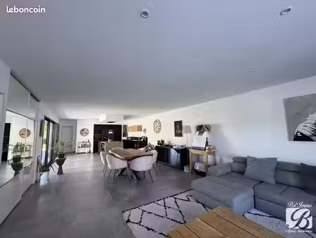 maison 4 pièces 132 m²