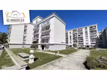 appartement 3 pièces 82 m²