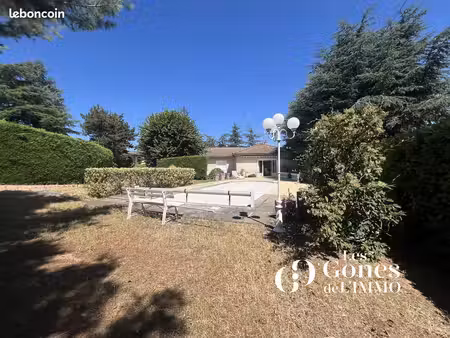 maison 6 pièces 130 m²