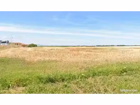terrain 749 m² ars sur formans
