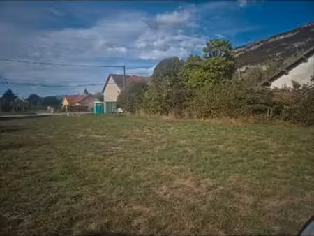 terrain constructible 1600m2