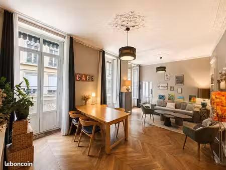 quartier ainay lyon 2 magnifique appartement haussemannien avec balcon 3 pièces de 92m² 2 