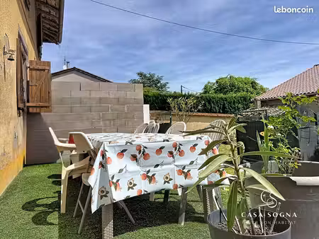 maison 7 pièces 215 m²