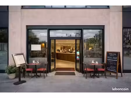 local commercial 97 m² paris 17ème