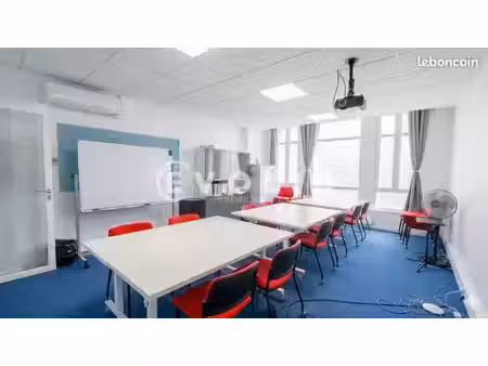 bureau 50 m²