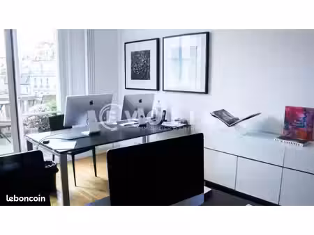 bureaux  mode 44 m²