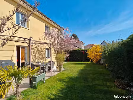 magnifique villa - st genis pouilly